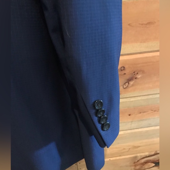 Geoffrey Beene 2 button suit coat - Picture 5 of 6